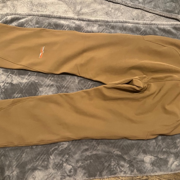 Sitka Dakota pant-34R - Picture 2 of 3
